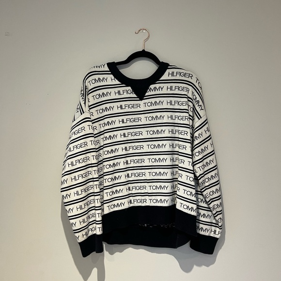 Tommy hilfiger sweater - Picture 3 of 4